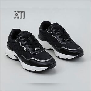 XTI Women's Black and Silver Trainers Sneakers Size 39 NWB